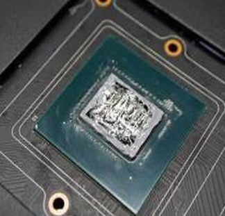 Ausgezeichnete Langzeitstabilität 18,9 W Wärmeleitfähigkeit Metallphasenwechselmaterialien für Mikroprozessoren Chipsets
