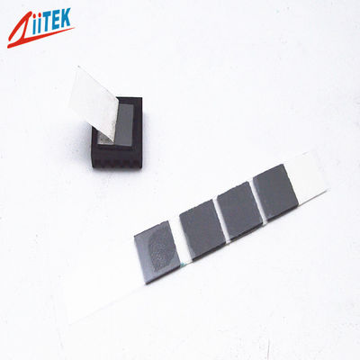 Custom Silicone Grau 10,0W Ultra-Soft Thermal Pad auf Speichermodulen