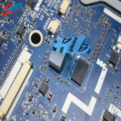 Custom Silicone Grau 10,0W Ultra-Soft Thermal Pad auf Speichermodulen
