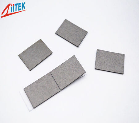 Hoher magnetischer Verlust 1,5 W/m·K Wärmeleitfähigkeit Wärmeleitendes absorbierendes Material, das in Automobilelektronik und EMI-Abschirmungslösungen verwendet wird
