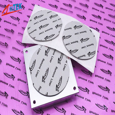 Elektronische Industrie 2,3 G/CC Silikon-Thermopad 0,02–0,2 mmT für AI-Server