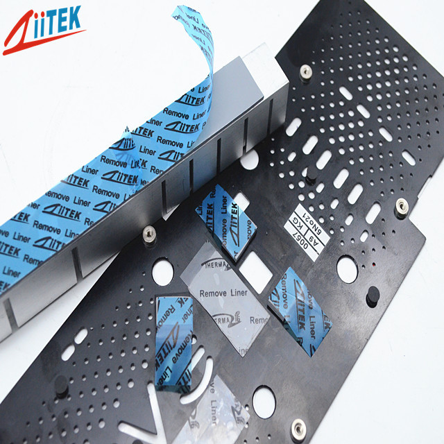 3.0mmT thermisches Gap füllen 1,8 W/MK 25shore00 für IT-Infrastuktur auf 