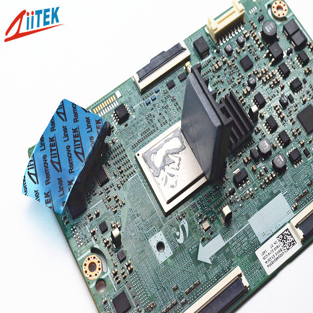 New Energy Vehicle Power Systems Effizientes, ultraweiches 3,0 W/MK 0,25 mm ~ 0,5 mm dickes Silikon-Wärmeübertragungs-Thermopad